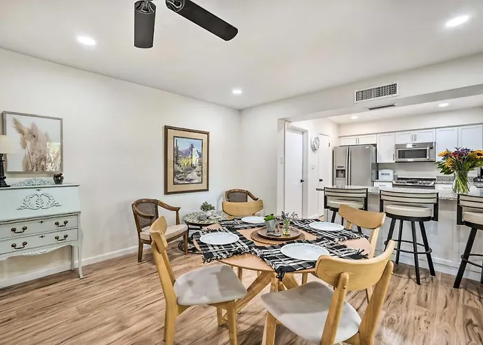 Pool + Backyard Oasis! Snowbird Escape In * Phoenix